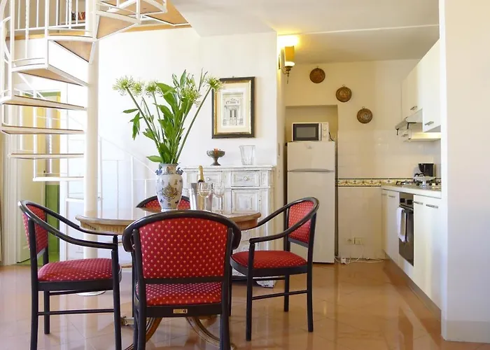 Bartolomeo Apartment *